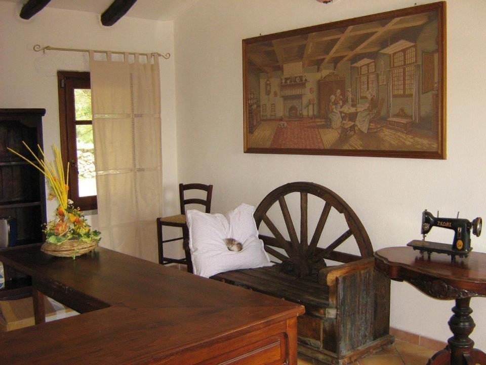 סנטה טרזה גאיורה B&B L' Incantu מראה חיצוני תמונה
